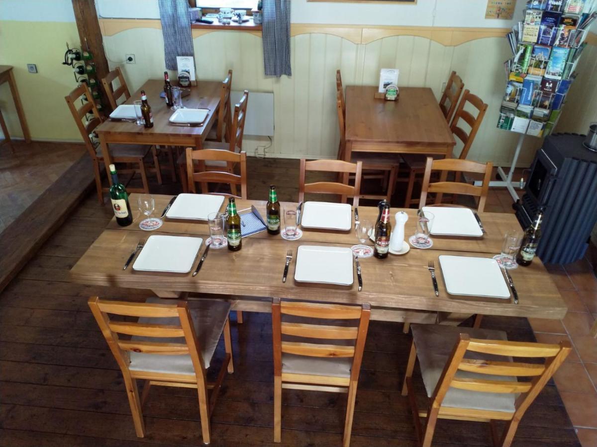 Camping & Guest House Pliskovice Mirovice Dış mekan fotoğraf